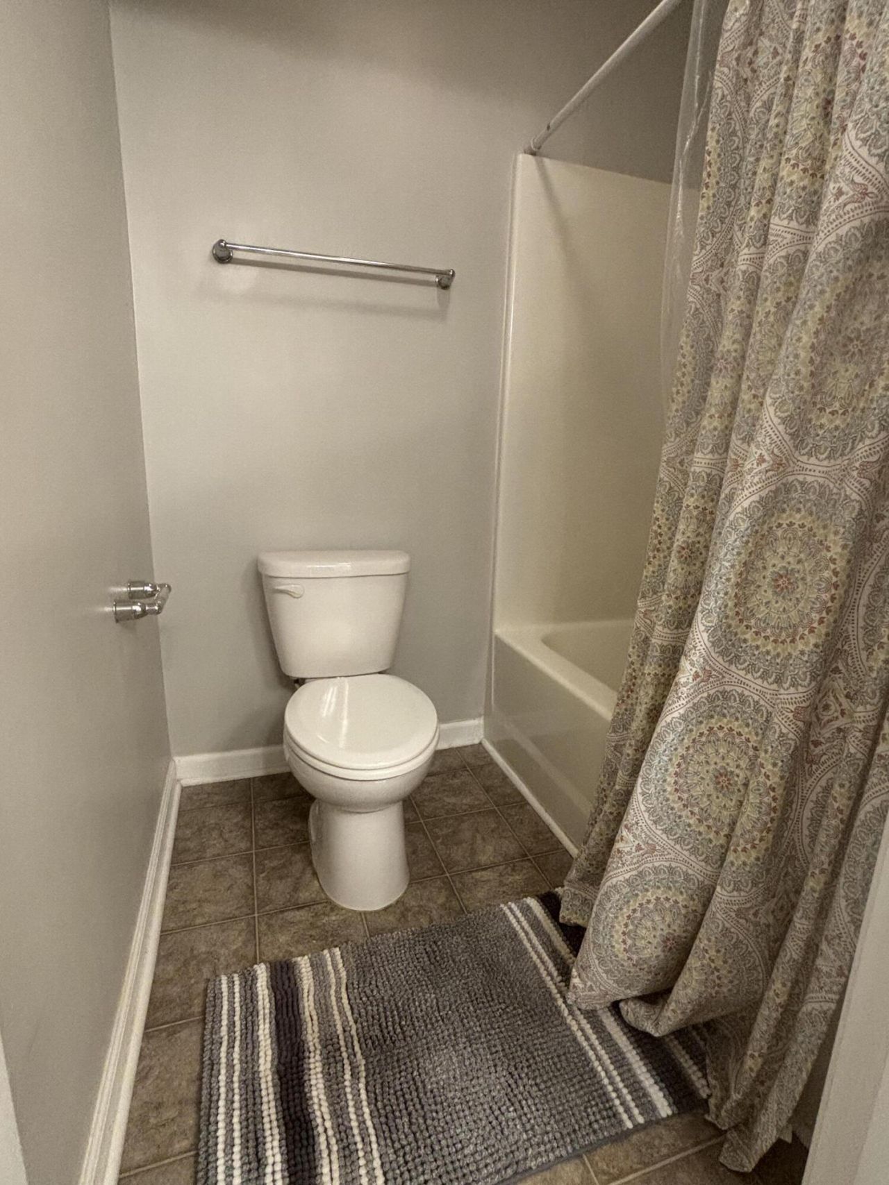 264 Spectrum Road Photo 21