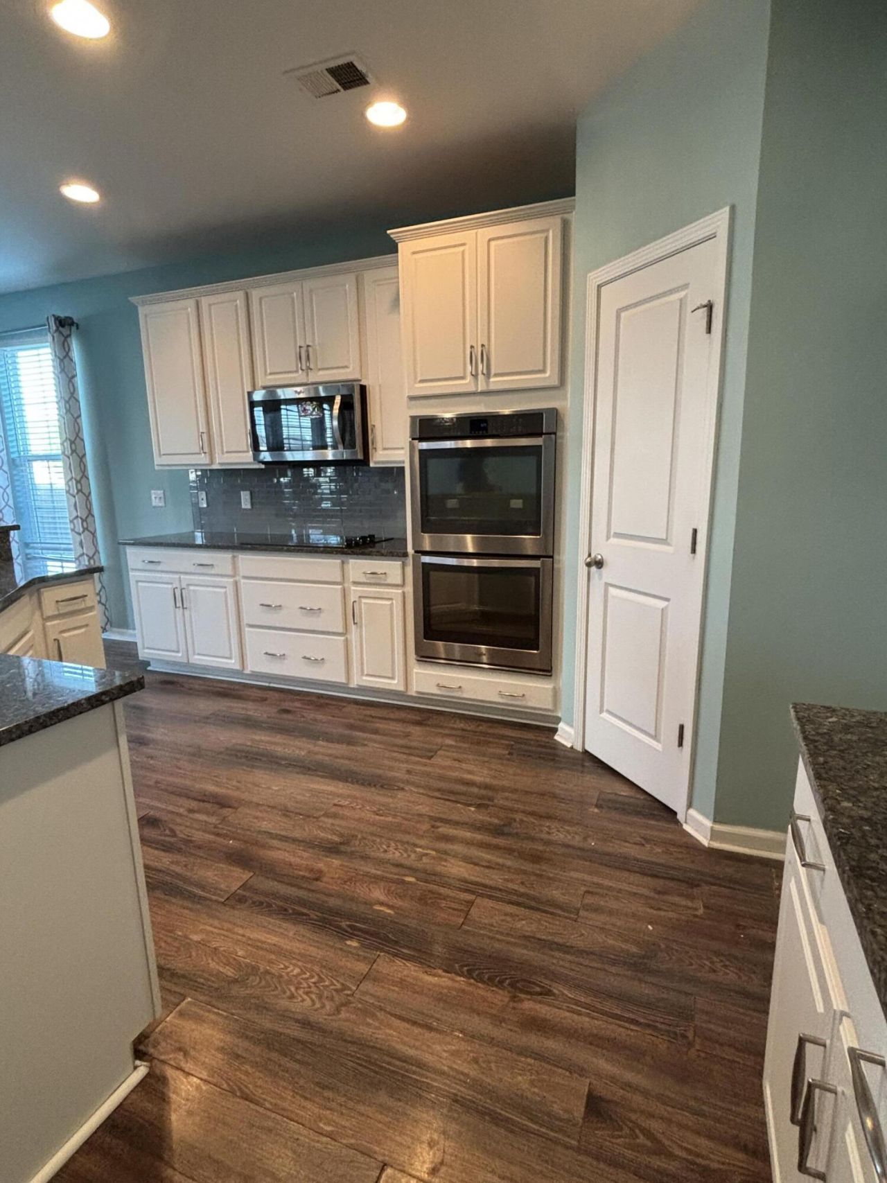 264 Spectrum Road Photo 6