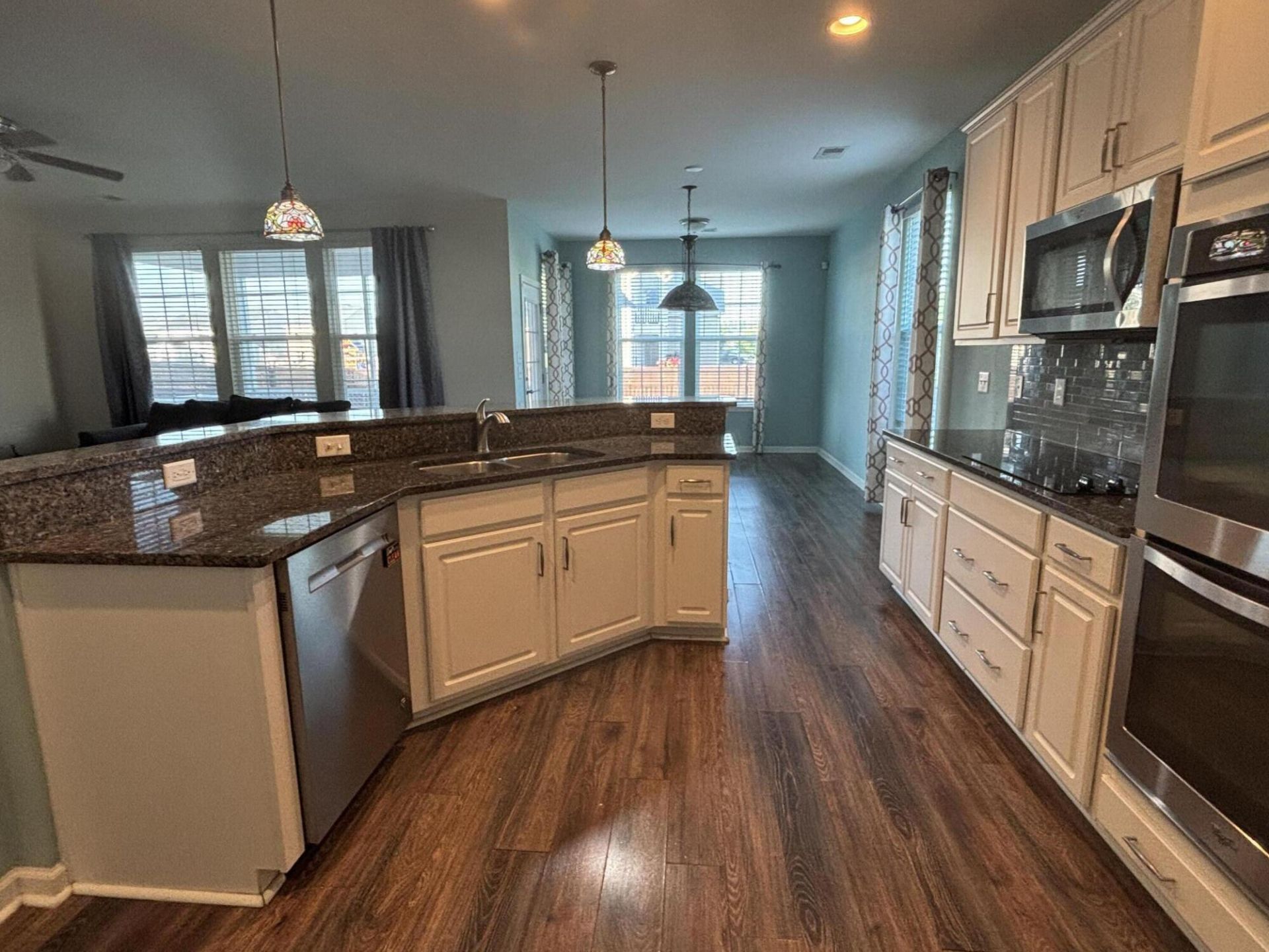 264 Spectrum Road Photo 8