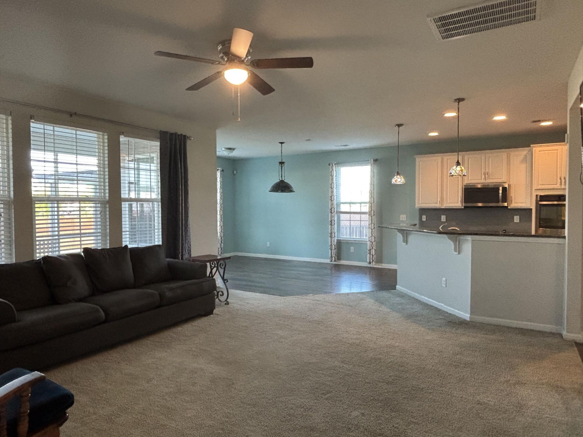 264 Spectrum Road Photo 9