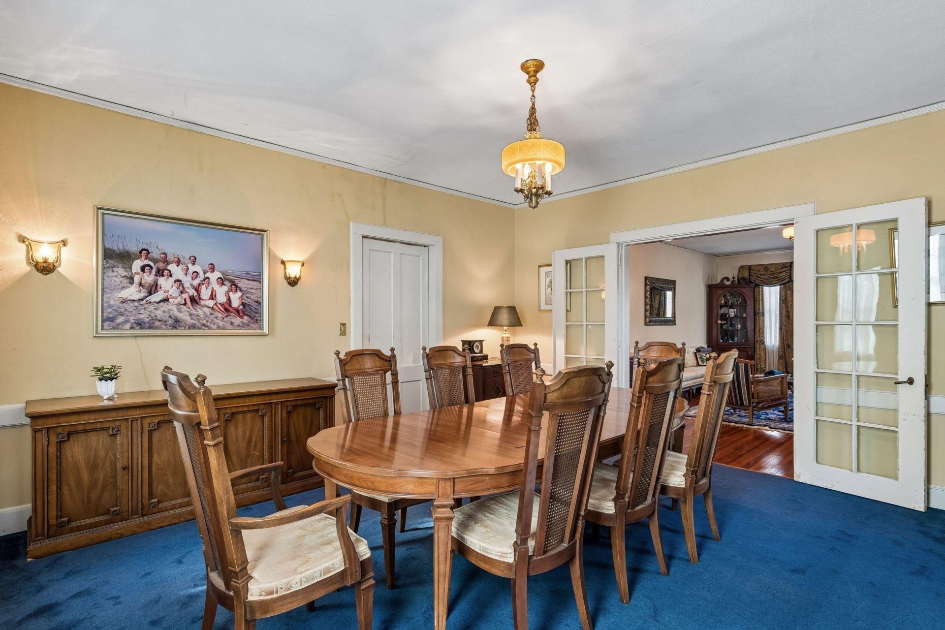 1023 Delsey Street Photo 20