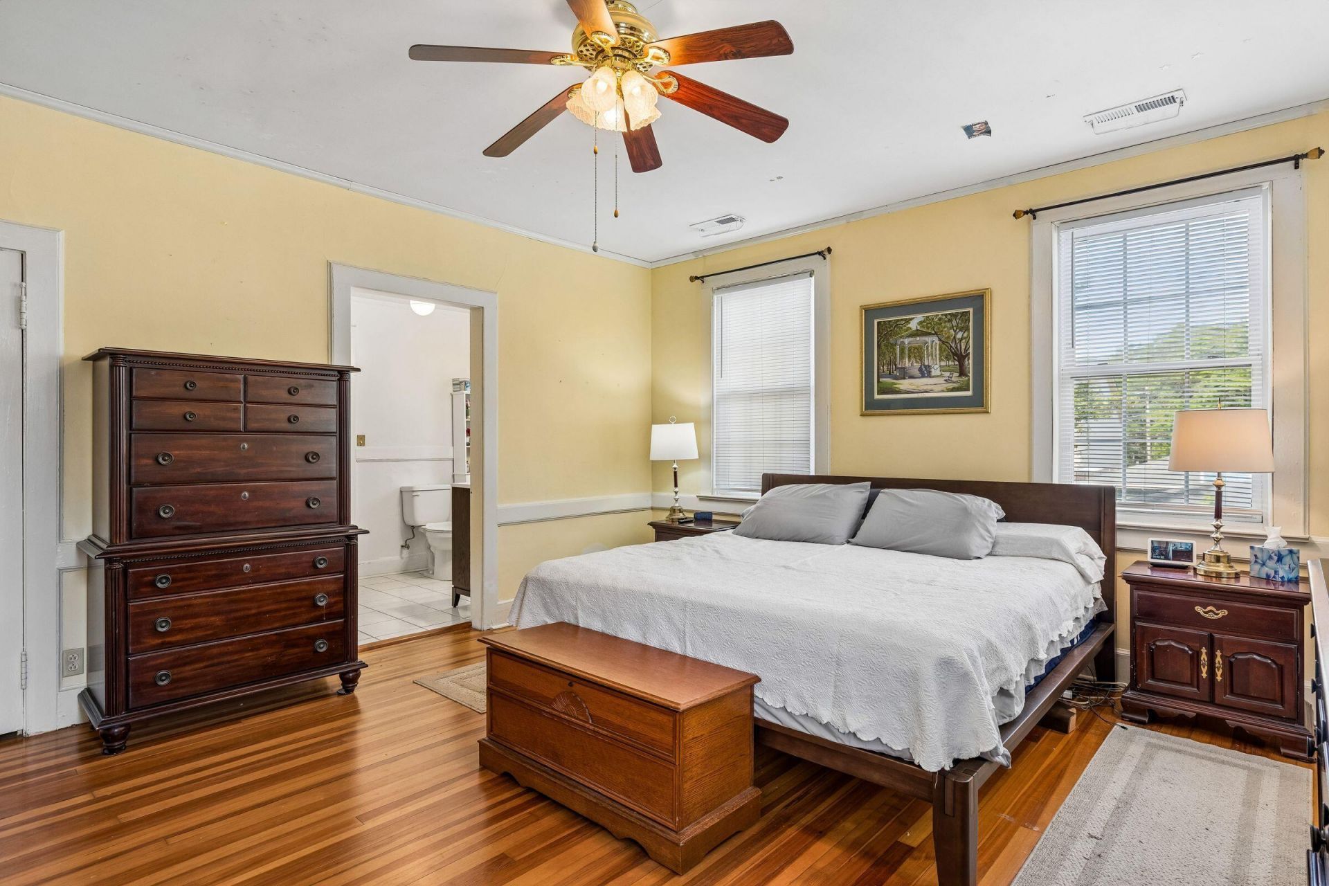 1023 Delsey Street Photo 27