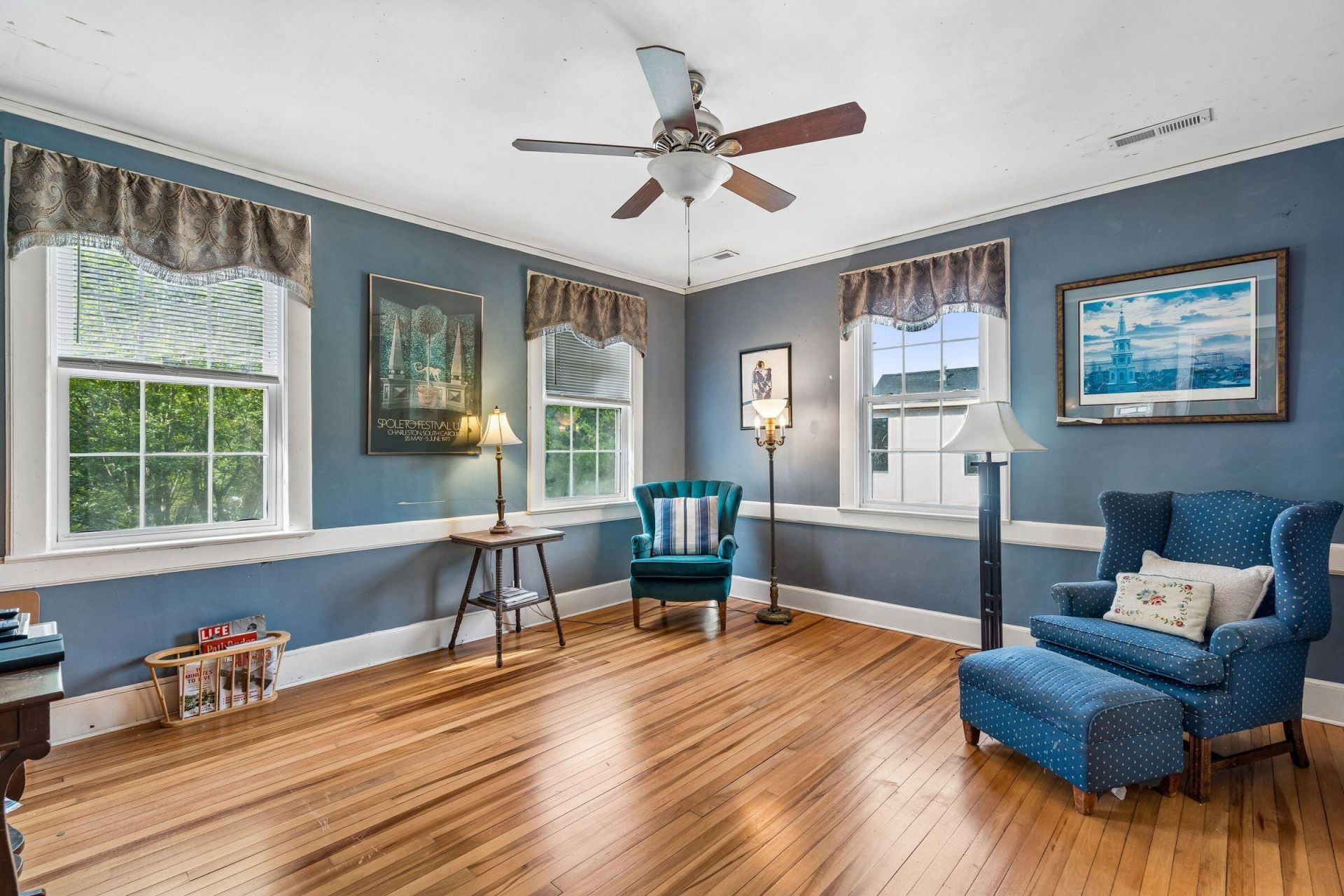 1023 Delsey Street Photo 32