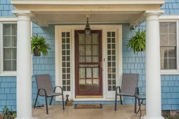 1023 Delsey Street photo 4