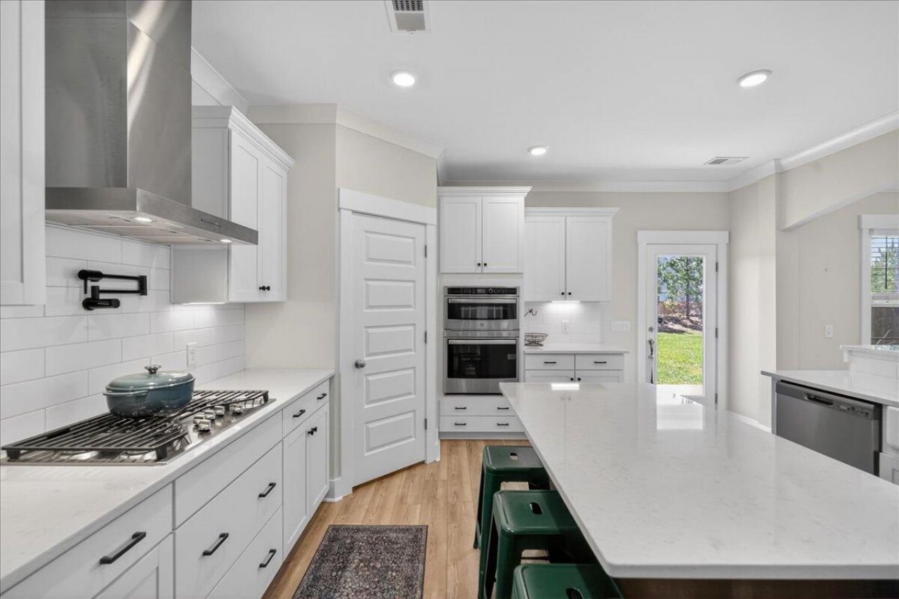 135 Headwater Drive Photo 15