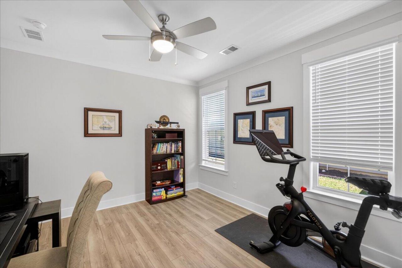 135 Headwater Drive Photo 16