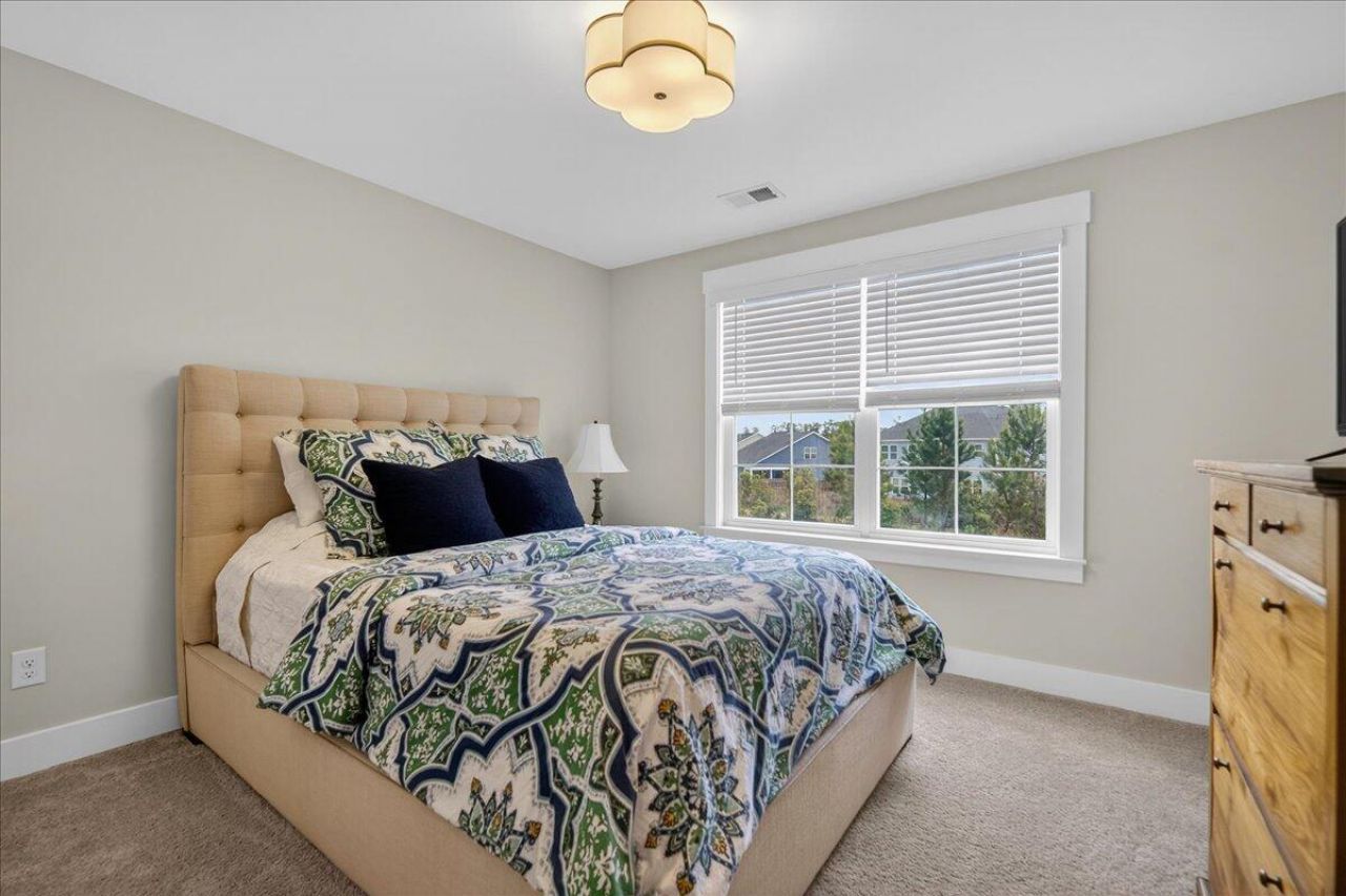 135 Headwater Drive Photo 38