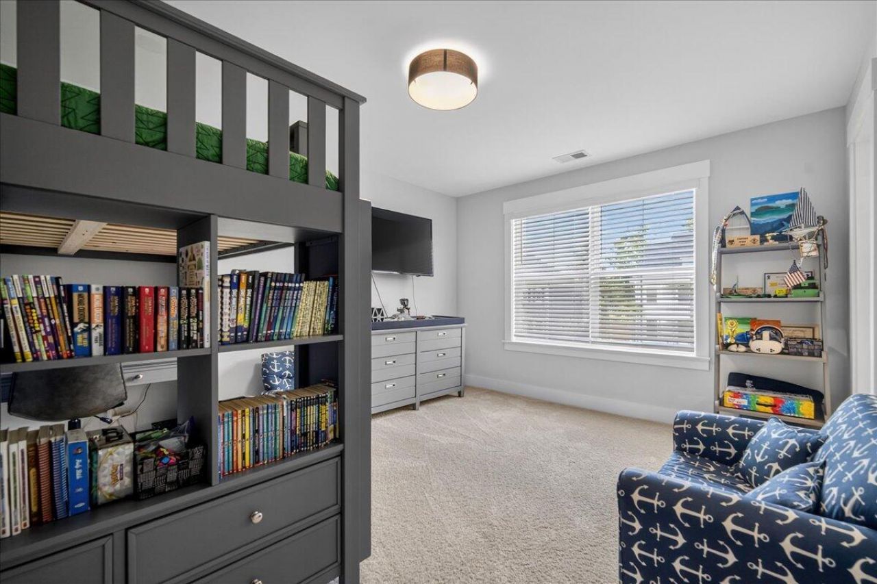 135 Headwater Drive Photo 47