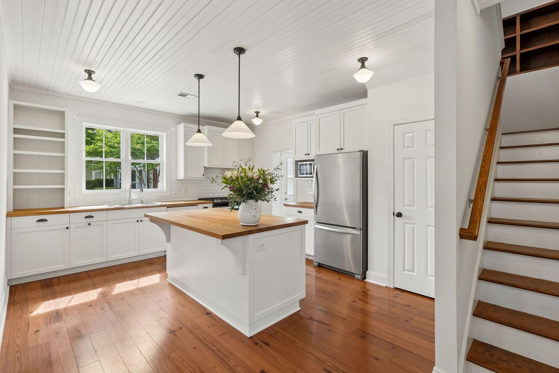 302 Back Pond Court Photo 11