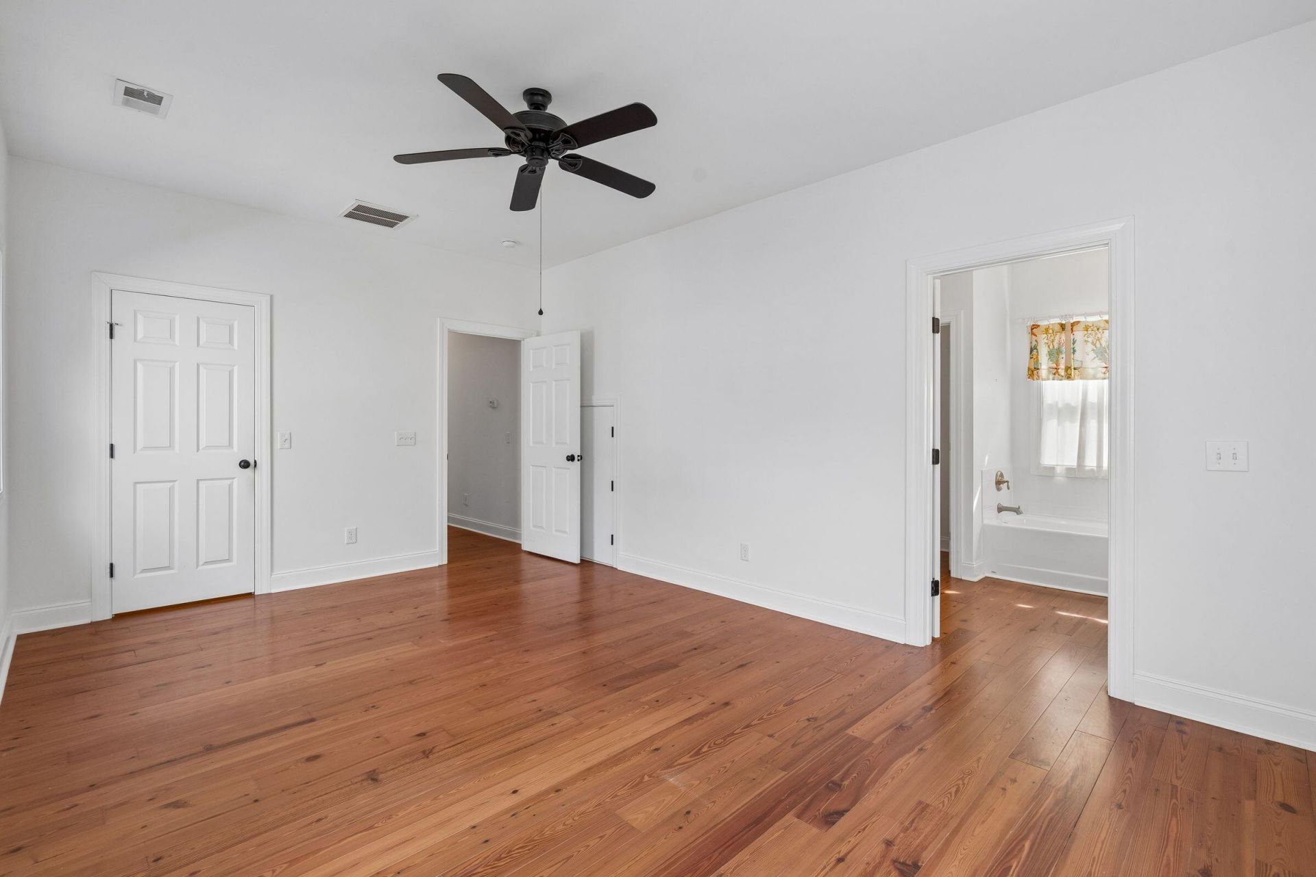 302 Back Pond Court Photo 15