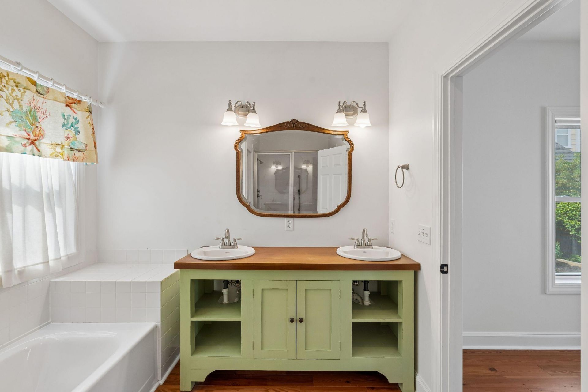 302 Back Pond Court Photo 17