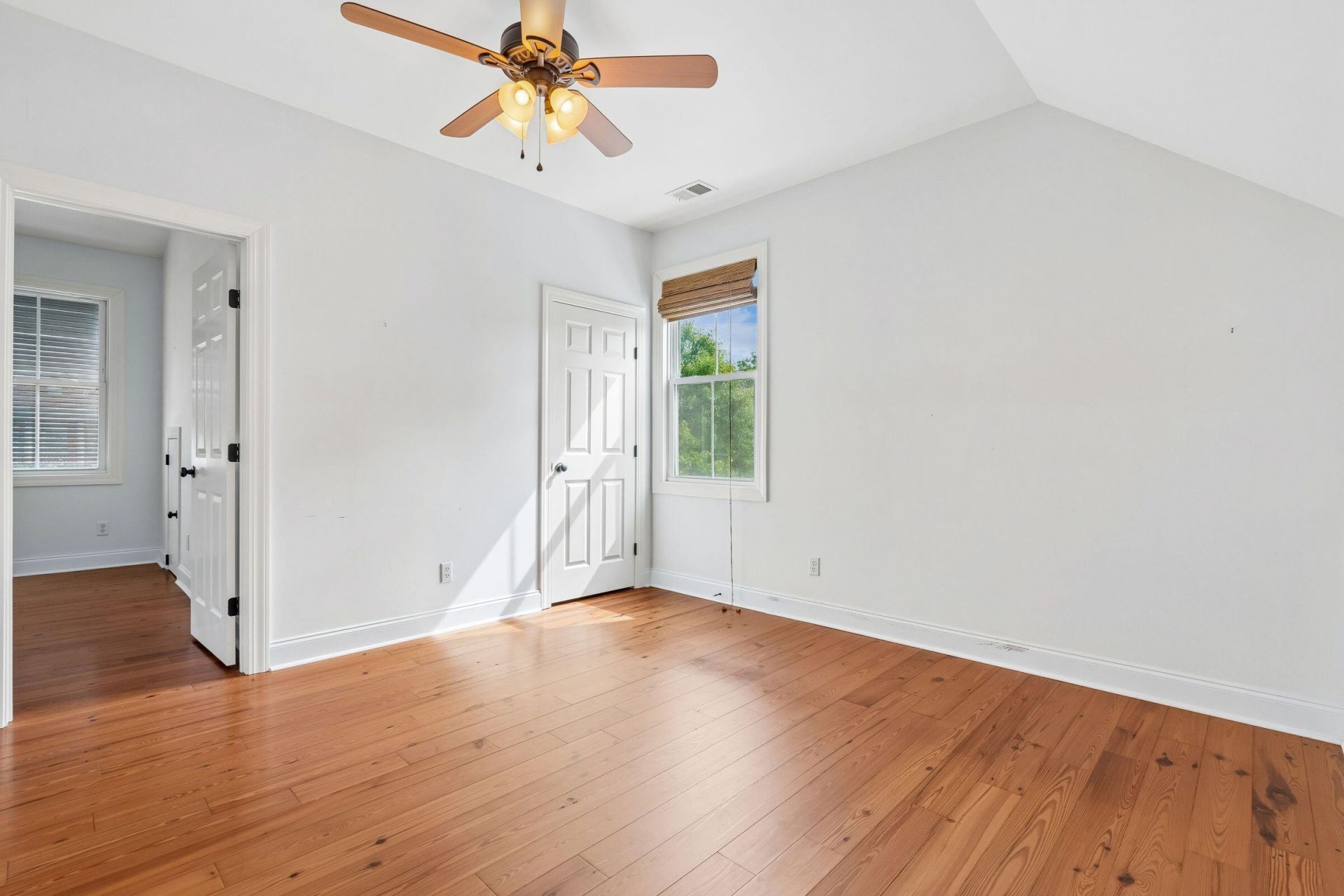 302 Back Pond Court Photo 20