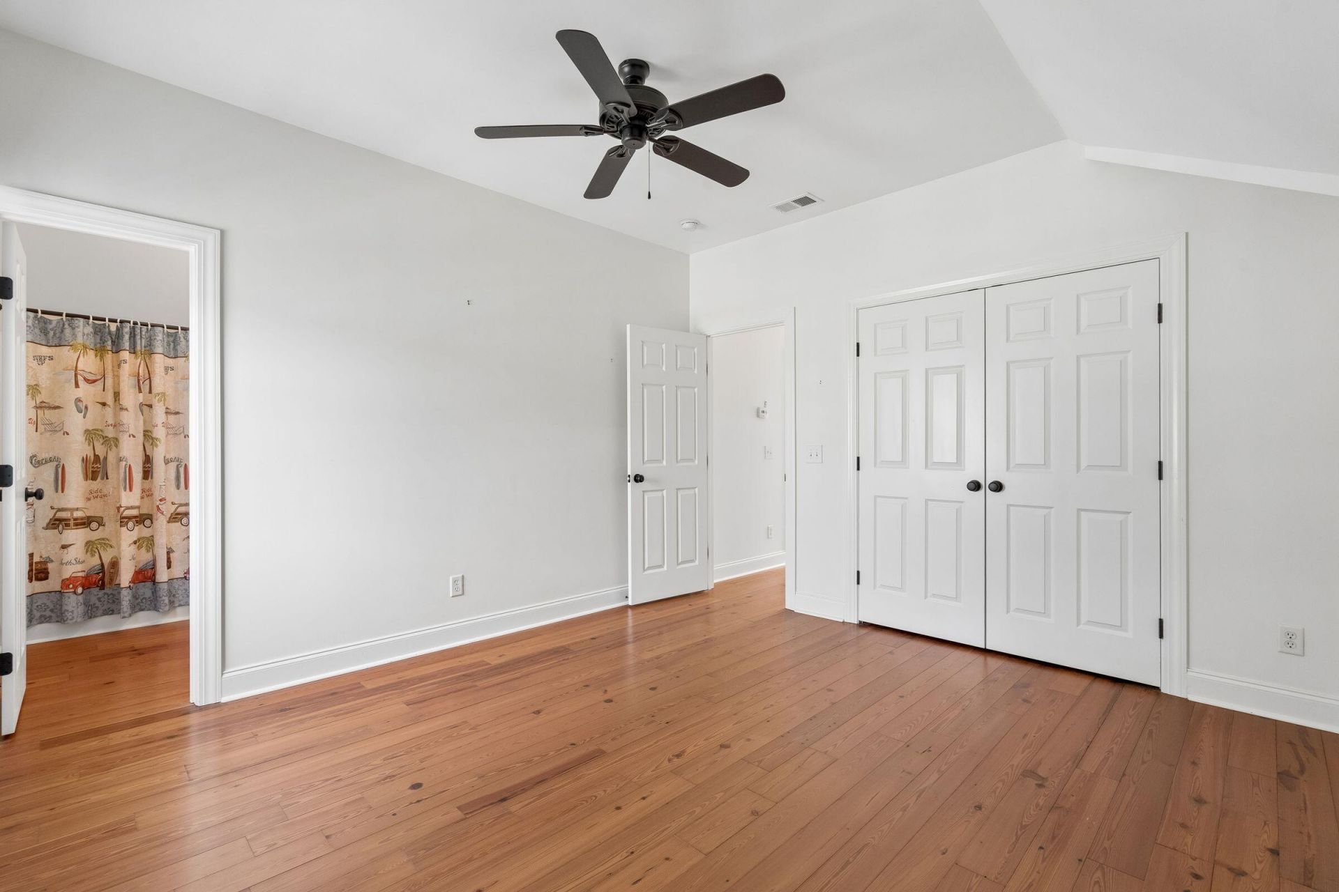 302 Back Pond Court Photo 23