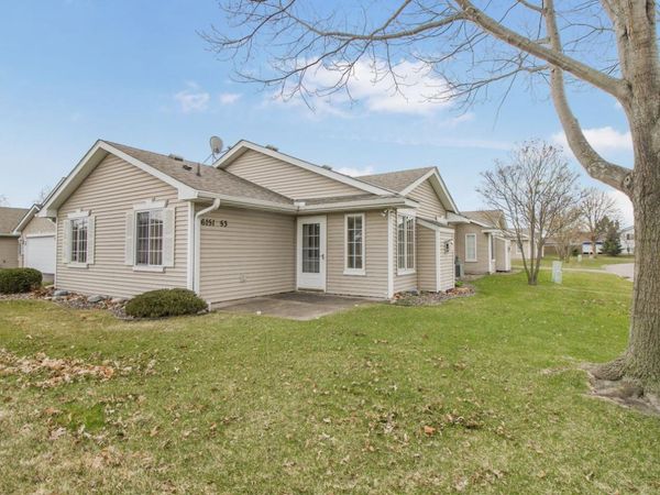 6151 150th Street N, Hugo, MN 55038