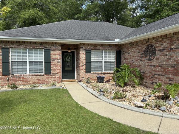 94145 Bayou Drive, Diamondhead, MS 39525