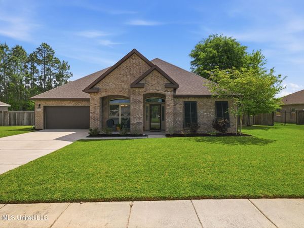 8724 Park Ridge Court, Biloxi, MS 39532