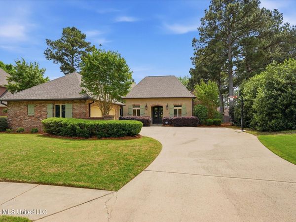 502 Eastlake Forest Drive, Brandon, MS 39047