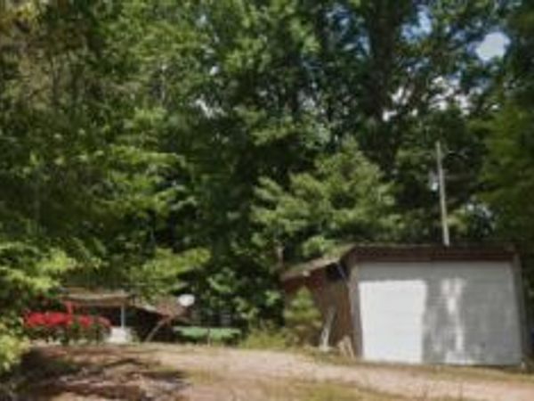2921 County Road, Oakland, MS 38948
