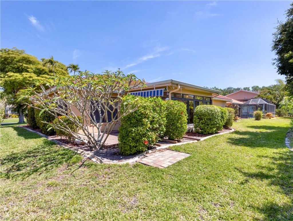 9819 Capstan Ct, Fort Myers, FL 33919 Photo