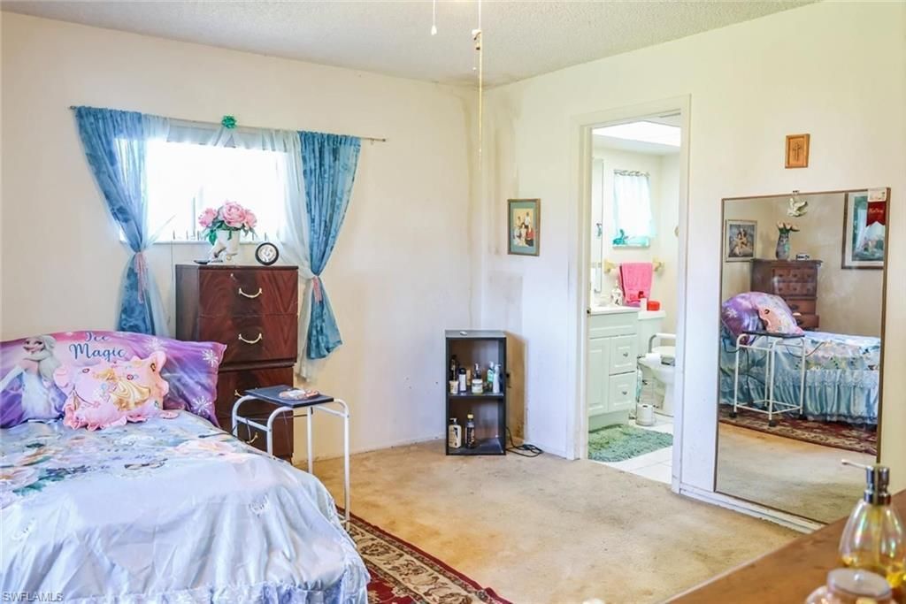 1433 SE 14th Ter, Cape Coral, FL 33990 Photo