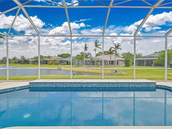 19431 Cypress View DR, FORT MYERS, FL 33967