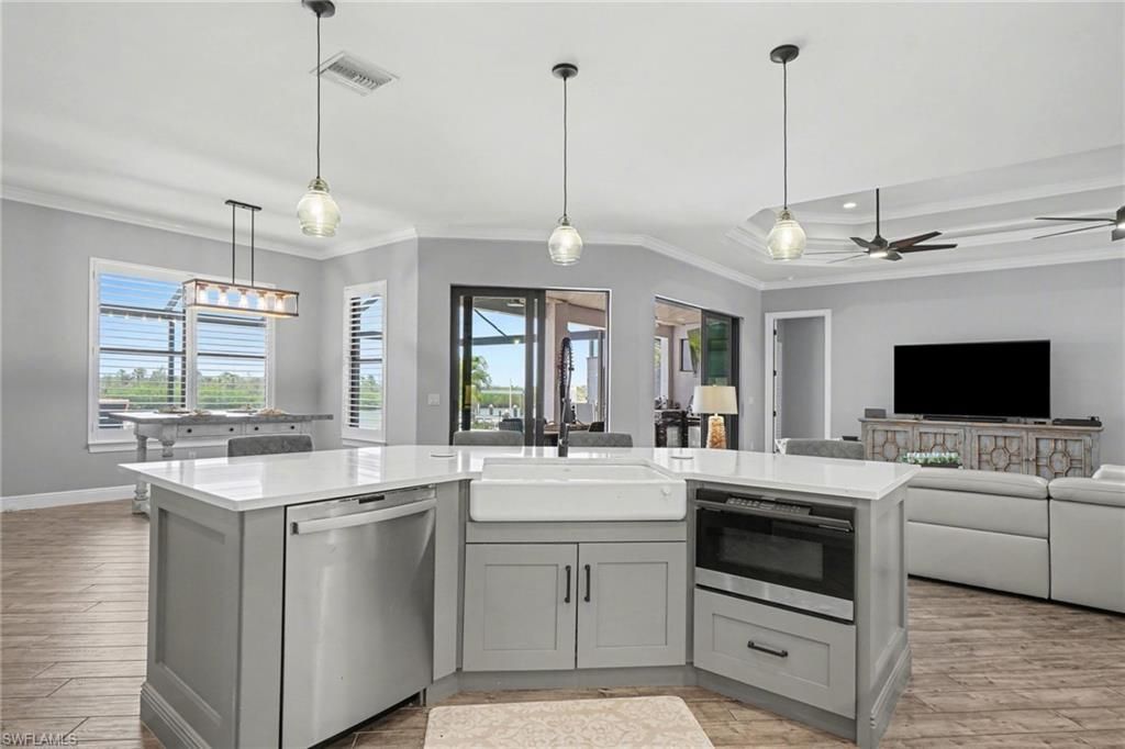 4310 Gulfstream Pkwy, Cape Coral, FL 33993 Photo