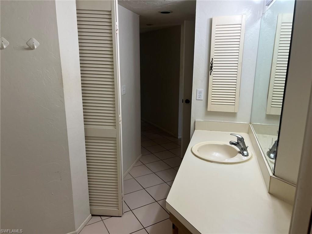 9627 Eaton Gardens Ln, Unit 103, Fort Myers, FL 33919 Photo