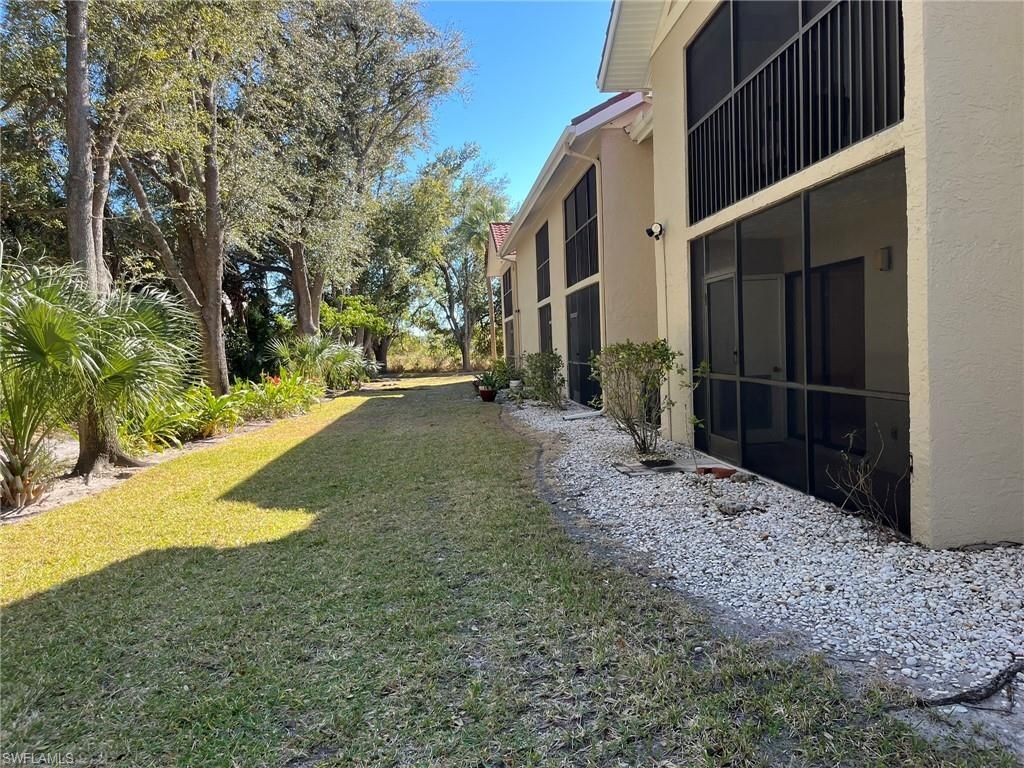 9627 Eaton Gardens Ln, Unit 103, Fort Myers, FL 33919 Photo