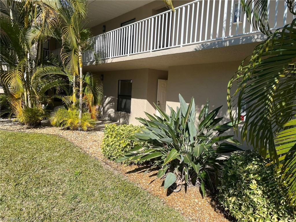 9627 Eaton Gardens Ln, Unit 103, Fort Myers, FL 33919 Photo