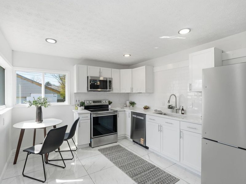 2247 Atwood Terrace, Columbus, OH 43211 Photo 11