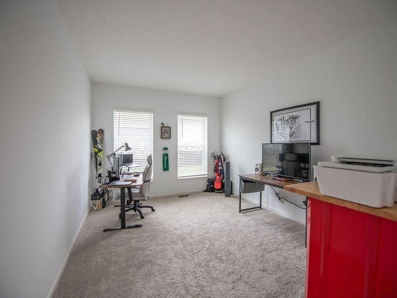 428 Oakland Hills Loop, Commercial Point, OH 43116 Photo 16