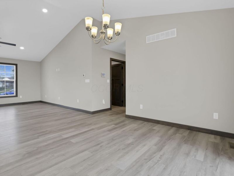 315 Oak Street, Centerburg, OH 43011 Photo 12