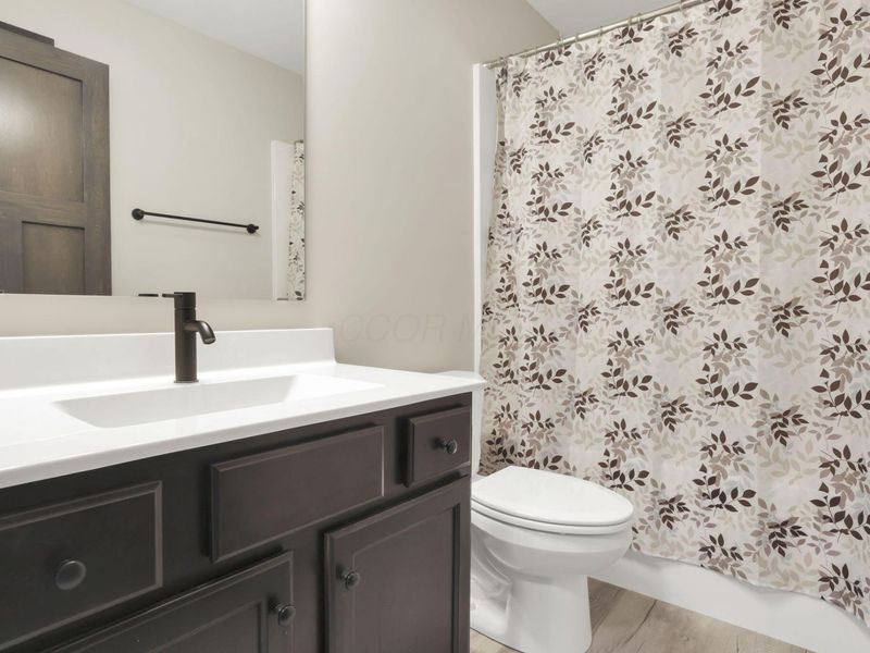 315 Oak Street, Centerburg, OH 43011 Photo 32