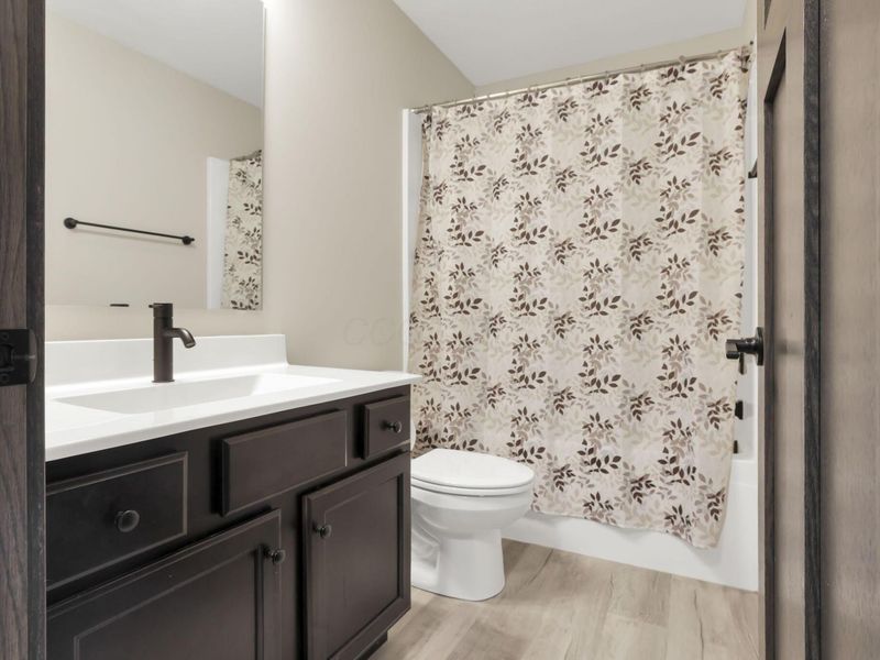 315 Oak Street, Centerburg, OH 43011 Photo 33