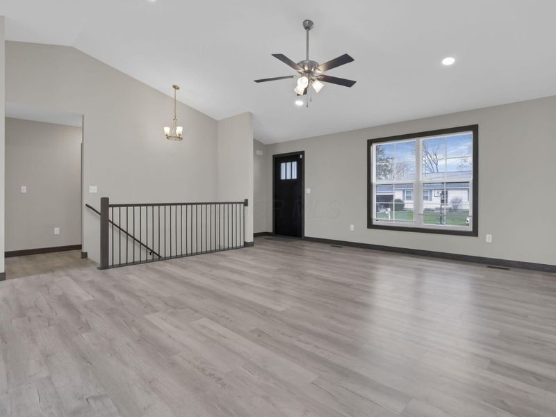 315 Oak Street, Centerburg, OH 43011 Photo 7