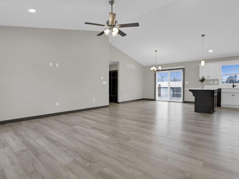 315 Oak Street, Centerburg, OH 43011 Photo 9