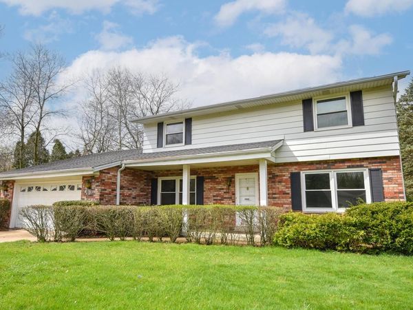 3655 S Wehr ROAD, New Berlin, WI 53146