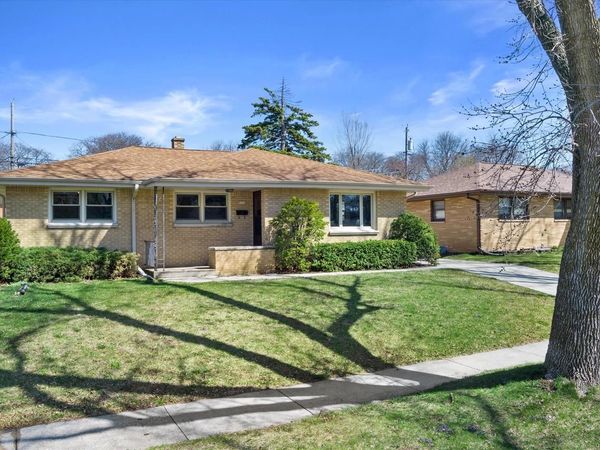 9714 W Arthur AVENUE, West Allis, WI 53227