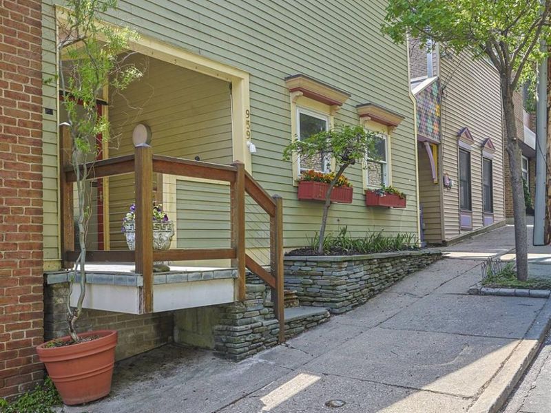 959 Hill Street, Cincinnati, OH 45202 Photo 2