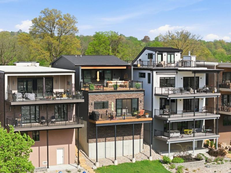 5765 Sanctuary Place, Cincinnati, OH 45230 Photo 2