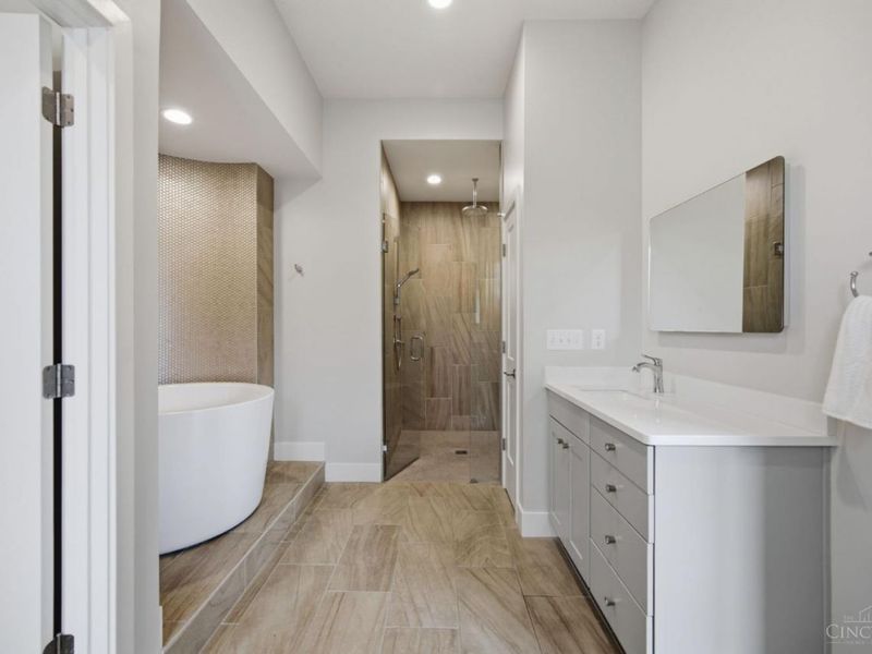 5765 Sanctuary Place, Cincinnati, OH 45230 Photo 24