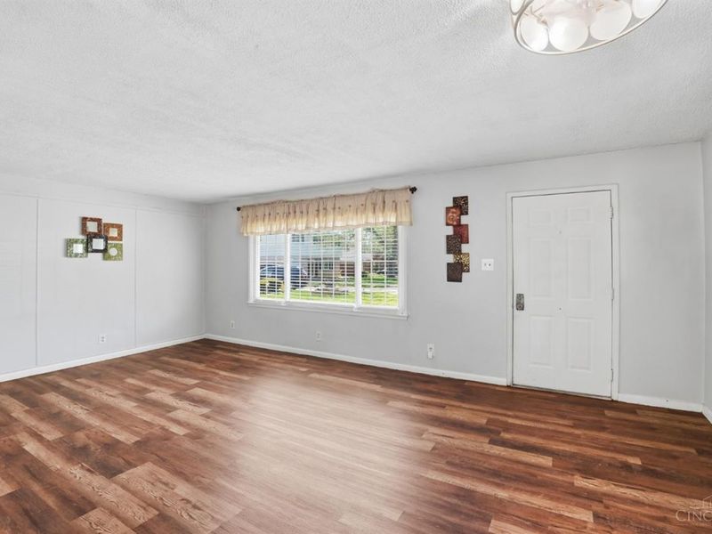 723 Adria Court, Middletown, OH 45044 Photo 6