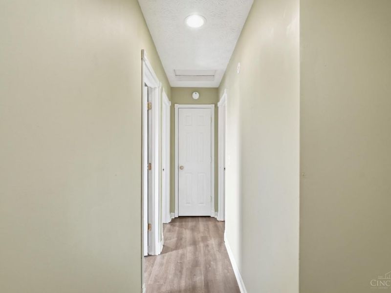 3288 Milverton Court, Cincinnati, OH 45248 Photo 27