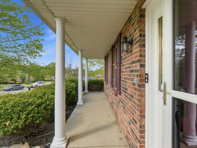 3288 Milverton Court, Cincinnati, OH 45248 Photo 5