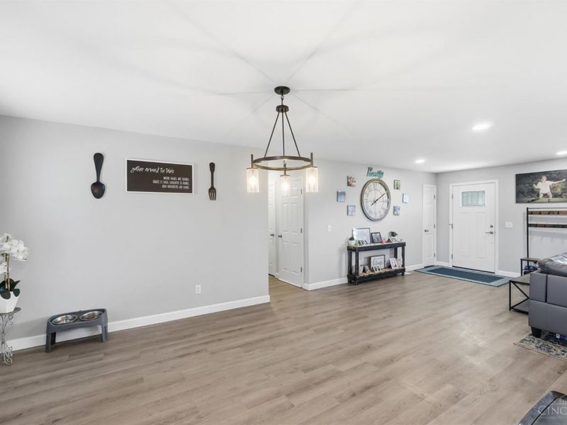 5211 Spechtview Drive, Green Township, OH 45248 Photo 15