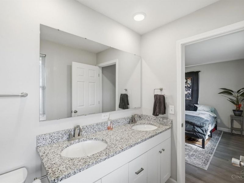 5211 Spechtview Drive, Green Township, OH 45248 Photo 25