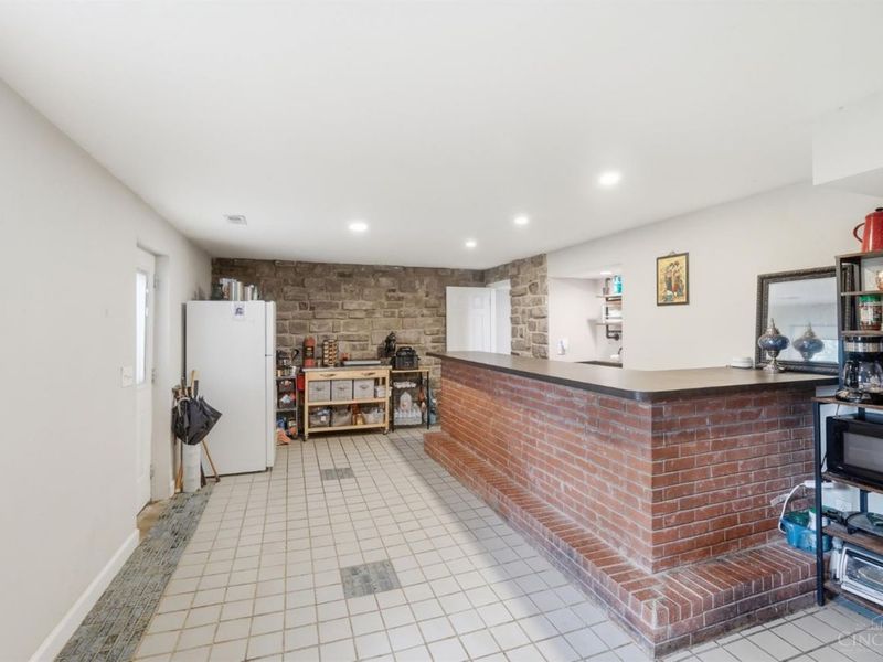 5211 Spechtview Drive, Green Township, OH 45248 Photo 39