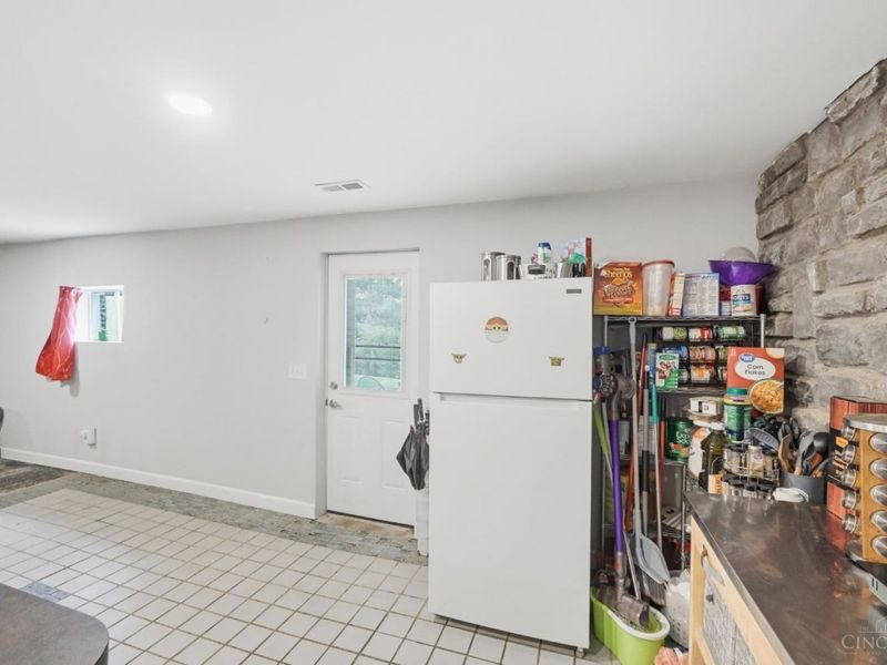 5211 Spechtview Drive, Green Township, OH 45248 Photo 41