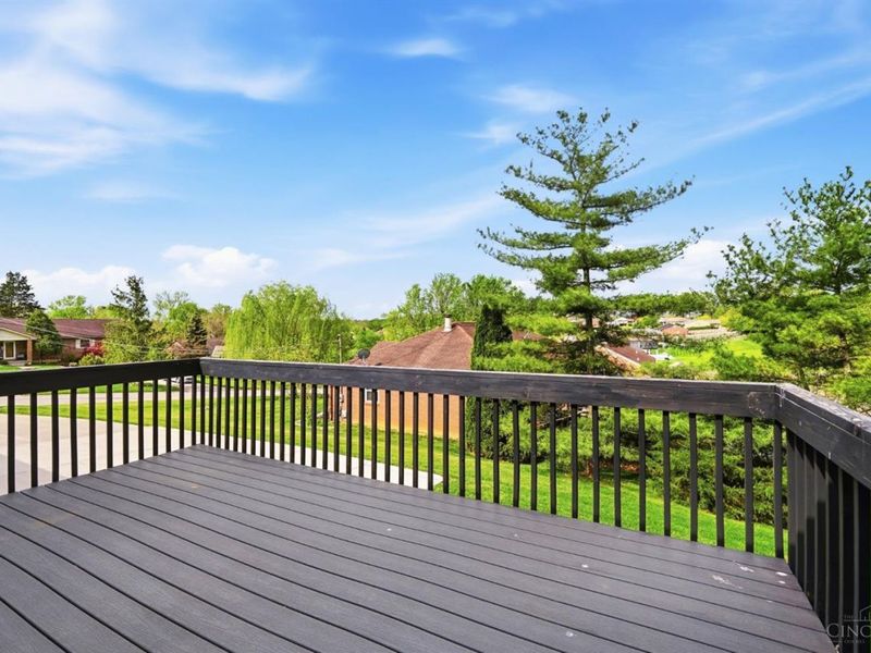 5211 Spechtview Drive, Green Township, OH 45248 Photo 45