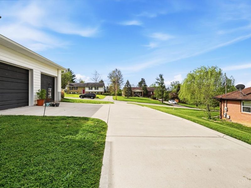 5211 Spechtview Drive, Green Township, OH 45248 Photo 52